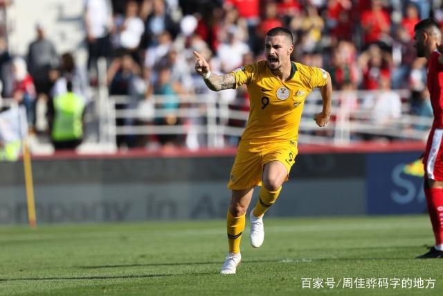 包含俄罗斯后卫恢复训练，备战冠军联赛的词条