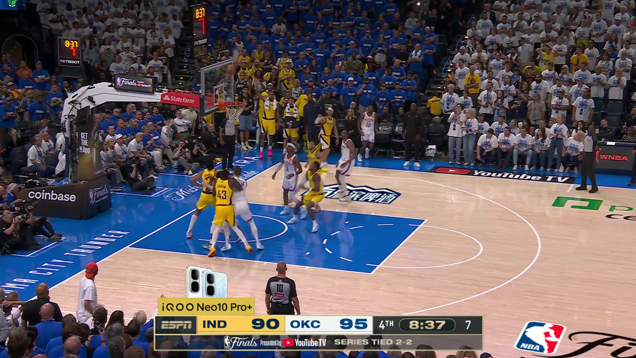  西亚卡姆回归赛场，比分优势明显首场状态亮眼，IG观众沸腾！